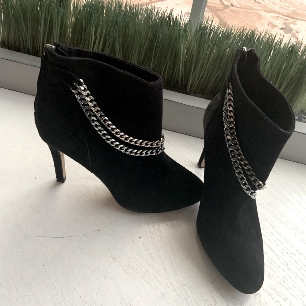 Dolce Vita pump booties with chains
